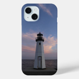 Funda Para iPhone 15 Casa iluminada de paraguayas al atardecer