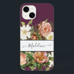 Funda Para iPhone 14 De Case-Mate Cassis de época Flores de estilo rosa y floral bla<br><div class="desc">Elegantes rosas salvajes blancos vintage,  rosas antiguos rosados y rosado con peonías borgoñonas rodean un cuadro de texto blanco que enmarca tu nombre en caligrafía con brotes de desplazamiento sobre un fondo morado de Cassis. Diseño gráfico por Audrey Jeanne Roberts,  artista y diseñadora de renombre internacional,  copyright.</div>