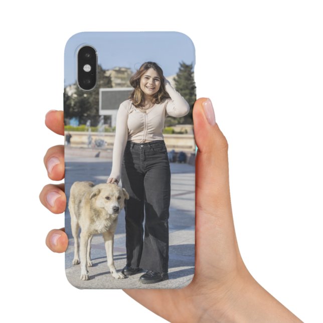 Funda De Case-Mate Para iPhone Chica sonriente personalizada con perro Mascota (Subido por el creador)
