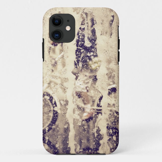 Funda De Case-Mate Para iPhone Ciclismo en la lluvia (Reverso)