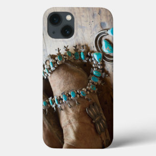 Funda Para iPhone 13 Collar a la venta, Santa Fe, Nuevo México. EE.UU.