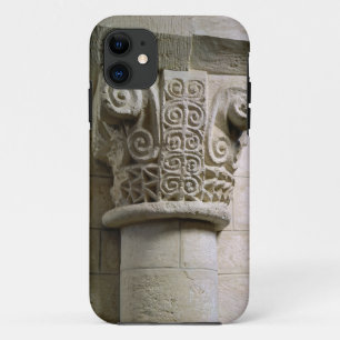 title_seo2 Columna tallada adornada con los báculos