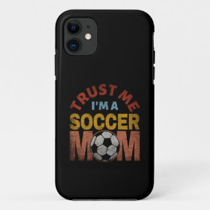 FUNDA PARA iPhone 11 CONFÍA EN MÍ SOY UNA MAMÁ DE FÚTBOL