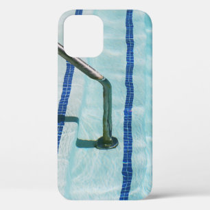 Funda Para iPhone 12 Correa negra en la piscina azul