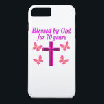 FUNDA PARA iPhone 8 PLUS/7 PLUS CRISTIAN PINK 70TH BIRTHDAY CROSS DISEÑN<br><div class="desc">Este cristiano y alegre de 70 años adorará celebrar cumplir 70 años con este hermoso diseño de 70 años de cruz rosa y mariposa en Tees, bolsas de té, tazas, almohadas y regalos. Delibera a su espiritual y a su Dios amando a los 70 años con un regalo de cumpleaños...</div>