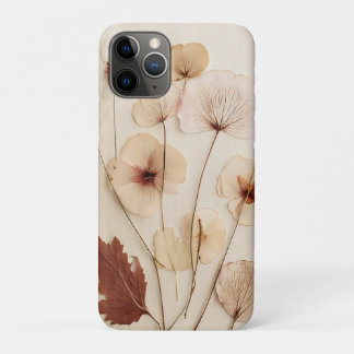 Funda Para iPhone 11 Pro Disposición de flores secas en tonos cálidos