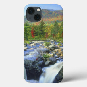 Funda Para iPhone 13 EE. UU., Nueva York. Una cascada en el Adirondack
