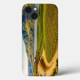 Funda Para iPhone 13 EE.UU., Washington, Lago Chelan. Viñedos de Benso