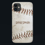 Funda Para iPhone 11 El béisbol vintage personalizado<br><div class="desc">Una foto de una vieja pelota de béisbol proporciona el fondo para este estuche personalizado para iPhone. Añade tu nombre con una fuente de sans serif grunge angustiada a una sombra de marrón rojizo que coincida con el punto. Ideal para jugar al béisbol o para practicar deportes en la lista...</div>