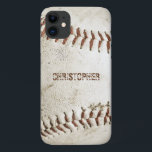 Funda Para iPhone 11 El béisbol vintage personalizado<br><div class="desc">Una foto de una vieja pelota de béisbol proporciona el fondo para este estuche personalizado para iPhone. Añade tu nombre con una fuente de sans serif grunge angustiada a una sombra de marrón rojizo que coincida con el punto. Ideal para jugar al béisbol o para practicar deportes en la lista...</div>