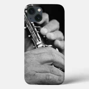 title_seo2 El gitano juega flauta en blanco y negro