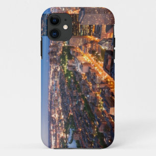 Funda Para iPhone 11 El horizonte de Boston en la oscuridad