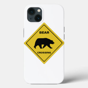 Funda Para iPhone 13 El oso de SlipperyJoe cruzando la silueta del oso