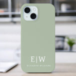Funda Para iPhone 15 Elegante Profesional Simple Monograma Minimalista<br><div class="desc">Presentamos nuestra Elegante Colección Minimalista Profesional Simple Monograma: Eleva tu estilo con sofisticación atemporal y elegancia subestimada. Esta colección, elaborada con meticulosa atención a los detalles, presenta diseños minimalistas adornados con su monograma personalizado. Cada pieza exuda profesionalismo y refinamiento, perfecto para dar una impresión duradera en cualquier entorno. Desde la...</div>