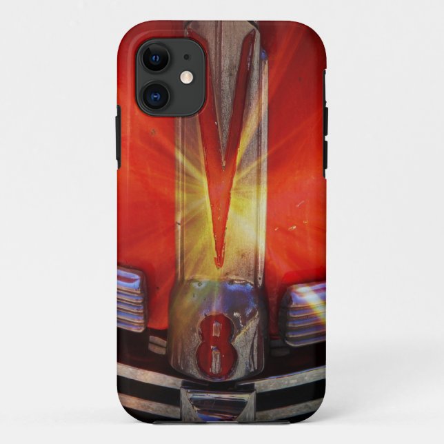 Funda De Case-Mate Para iPhone Emblema del cromo de V8 en Hotrod (Reverso)