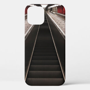 FUNDA PARA iPhone 12 ESCALADOR NEGRO SIN PERSONAS