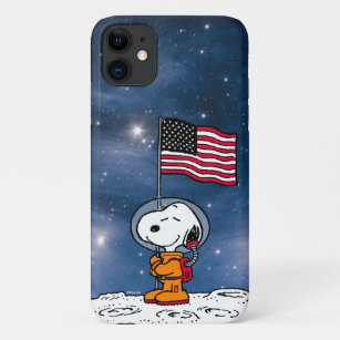 Funda Para iPhone 11 ESPACIO   Snoopy Con Astronauta De Bandera