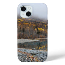 Estuche para iPhone de follaje dorado panorámico