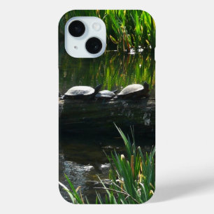 Funda Para iPhone 15 Fila de Tortugas Foto Verde de la Naturaleza