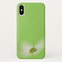 Flor de cosmos en puntos de polka