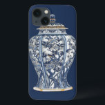 Funda Para iPhone 13 Florero azul y blanco de la porcelana por el<br><div class="desc">Una fascinación del florero azul y blanco de la porcelana,  cubierto en diseños florales complejos. Una creación del estudio de Vision,  este pedazo asombroso parecería grande en su pared. ¡Consiga el suyo hoy!</div>