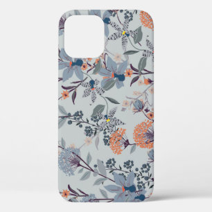 Funda Para iPhone 12 Flores silvestres en azul, patrón botánico.