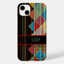 Formas triangulares rayadas con iniciales en negro