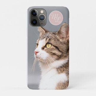 Funda Para iPhone 11 Pro Foto de gato con monograma personalizable