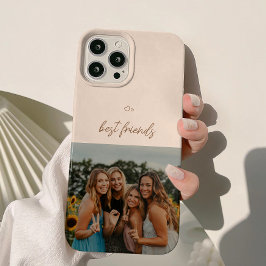 Funda Para iPhone 15 Foto de mejores amigos beige minimalista