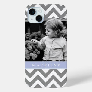Funda Para iPhone 15 Mini Foto personalizada de Zigzags de grises y periwink