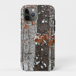 Funda Para iPhone 11 Pro Fotografía de naturaleza invernal de robles cubier