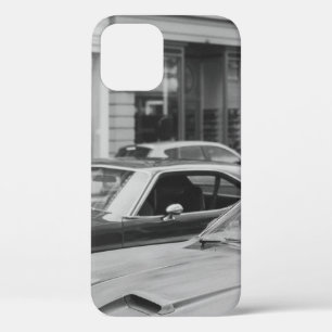FUNDA PARA iPhone 12 FOTOGRAFÍA GRISÁFICA DE LOS AUTOS EN LA CARRETERA 