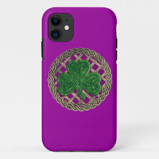 Funda de iPhone 5G Purple Shamrock and Celtic Knot