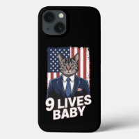 Gato en Suite con Cabello de Trump Bandera America