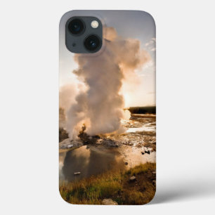 Funda Para iPhone 13 Géiser de la repisa, lavabo del géiser de Norris