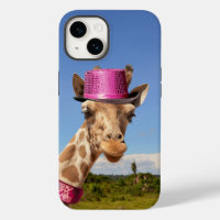 Giraffe en gorra rosa brillante