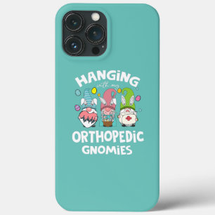 Funda Para iPhone 13 Pro Max Gracioso Colgando Con Gnomías De Enfermeras Ortopé