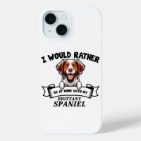 Gracioso perro español de Bretaña