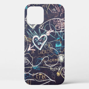 Funda Para iPhone 12 Graffiti amor en pizarra