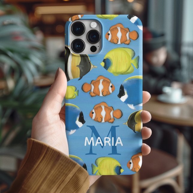 Funda De Case-Mate Para iPhone Guay Monograma Tropical Fish Personalizado (Tropical Fish Pattern Personalized Monogram Phone Case.)