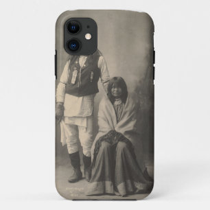 Funda Para iPhone 11 Henry_Wilson_and_Wife_Mojave_Apache
