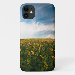 Funda Para iPhone 11 hermoso campo de flores solares con cielo azul tur