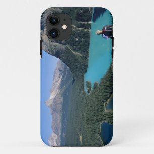 Funda Para iPhone 11 Hiker domina el lago de color turquesa