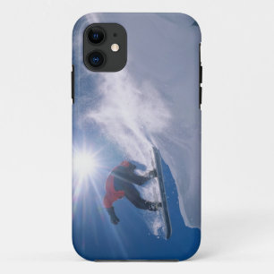 Funda Para iPhone 11 Hombre saltando desde una gran cornisa en una snow