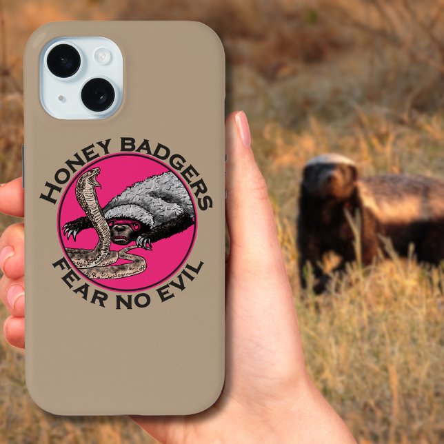 Funda De Case-Mate Para iPhone Honey Badger versos Snake Cita (Honey badgers fear no evil quote with honey badger verses snake illustration phone case)