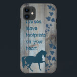 title_seo2 Huellas del caballo<br><div class="desc">Un caballo deja una marca especial en su alma,  y las huellas en su corazón.</div>