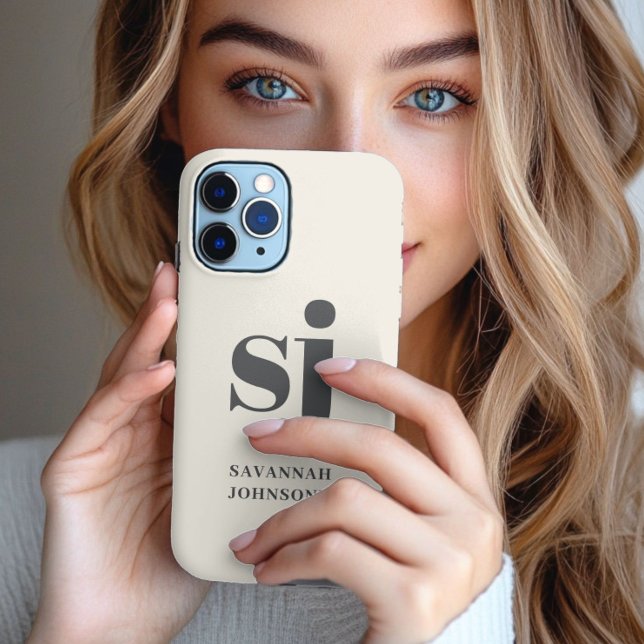 Funda De Case-Mate Para iPhone Iniciales de monograma de crema (Subido por el creador)