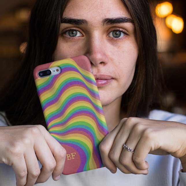 Funda De Case-Mate Para iPhone Iniciales de monograma de líneas arco iris ondulad (Subido por el creador)