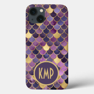 Funda Para iPhone 13 Iniciales Monograma Escamas de Sirena Purpura Dora