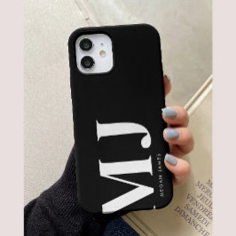 Funda Para iPhone 15 Iniciales Personalizadas en Blanco y Negro Moderna